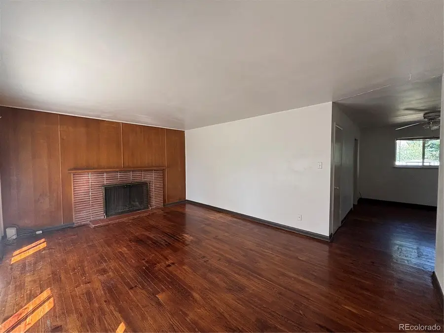 664 W Longview Avenue, Littleton, CO 80120 - #3