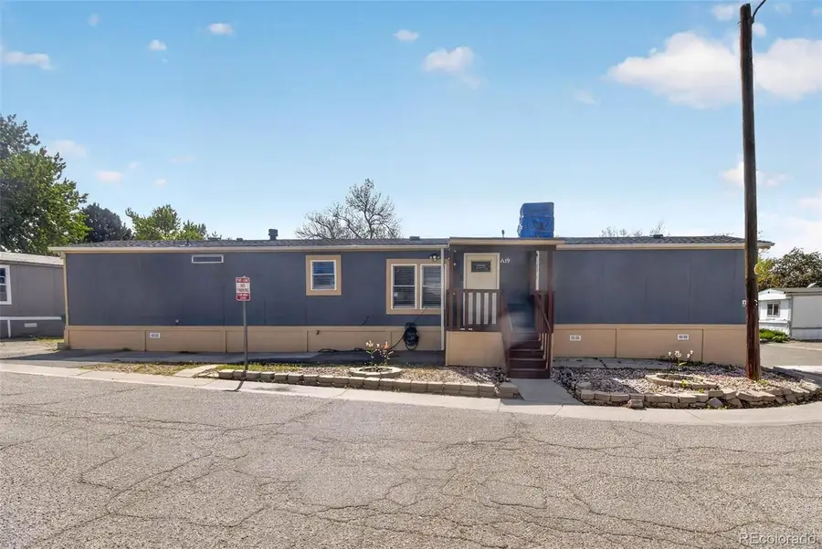 14470 E 13th Avenue, Aurora, CO 80011 - #2