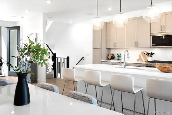 22 Oneida Court, Denver, CO 80230