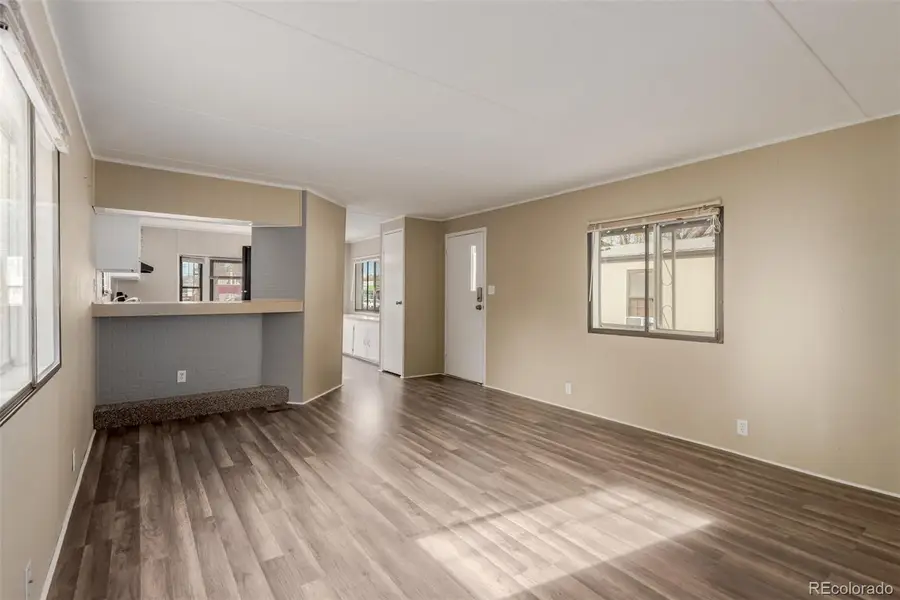 3654 S Federal Boulevard, Englewood, CO 80110 - Image #2