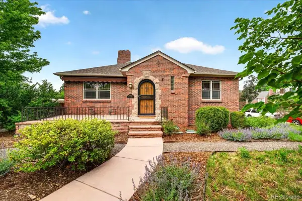 1090 Bonnie Brae Boulevard, Denver, CO 80209