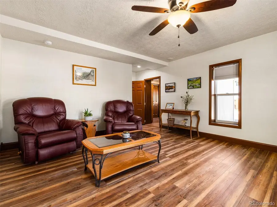 826 Griffin Avenue, Canon City, CO 81212 - Image #2