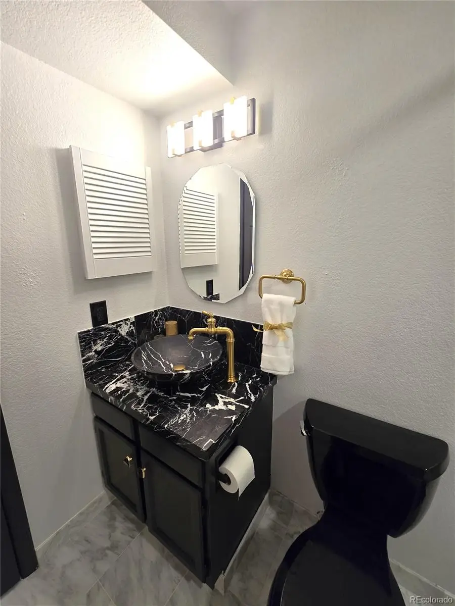 846 S Vance Street #C, Lakewood, CO 80226 - #3