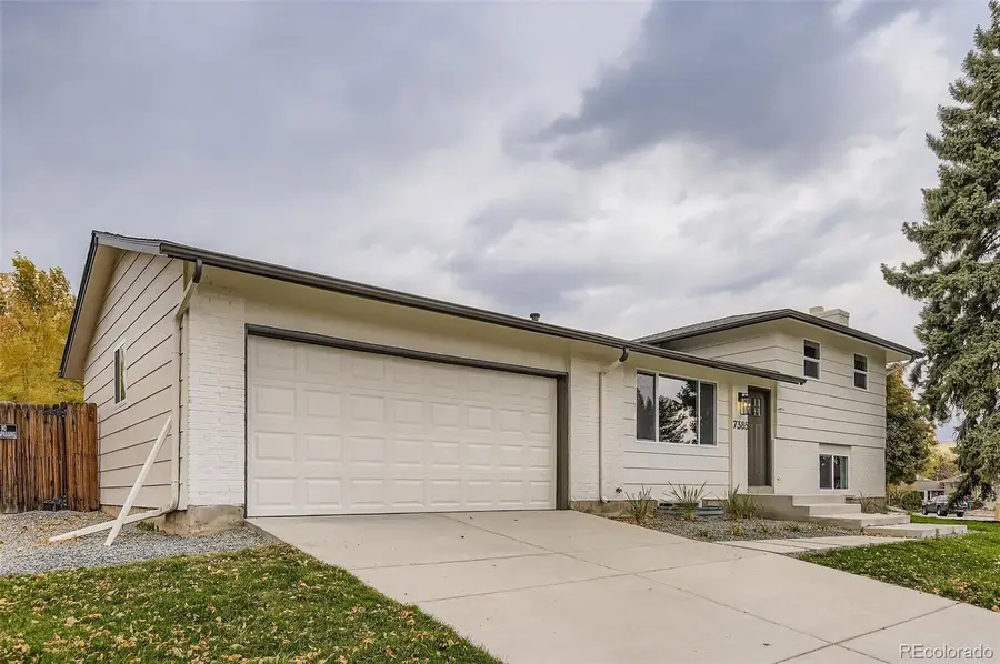 7385 S Elm Court, Centennial, CO 80122 - Image #2