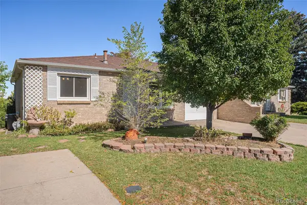 11813 W 17th Avenue, Lakewood, CO 80215