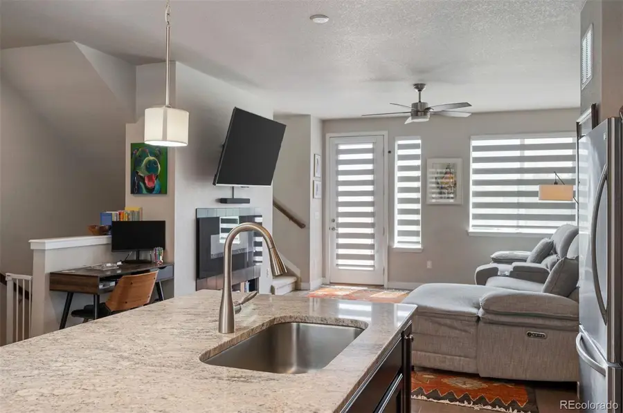 694 E Hinsdale Avenue, Littleton, CO 80122 - Image #3