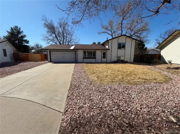 1587 S Salem Circle, Aurora, CO 80012