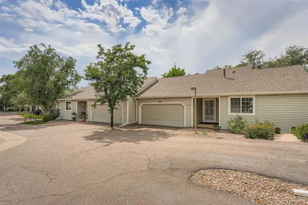 2800 S Heather Gardens Way #B, Aurora, CO 80014