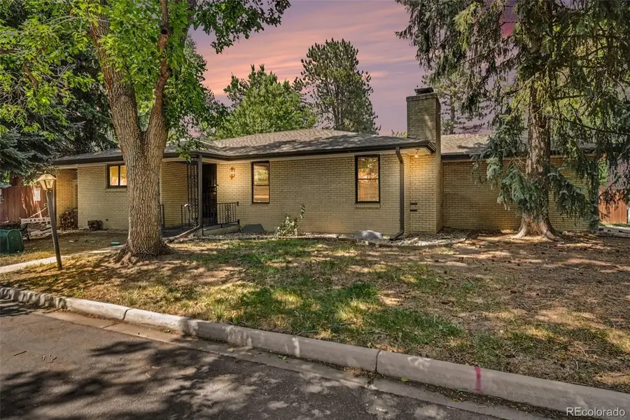 8550 W 10th Avenue, Lakewood, CO 80215 - #2