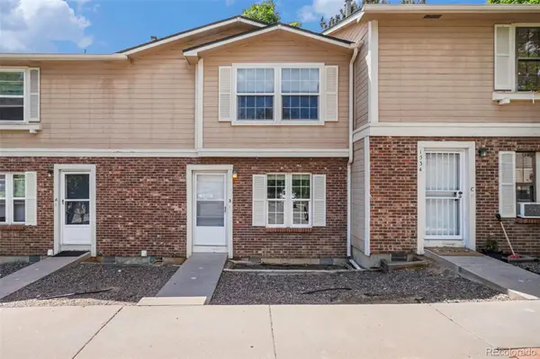 1534 S Ouray Circle #B, Aurora, CO 80017