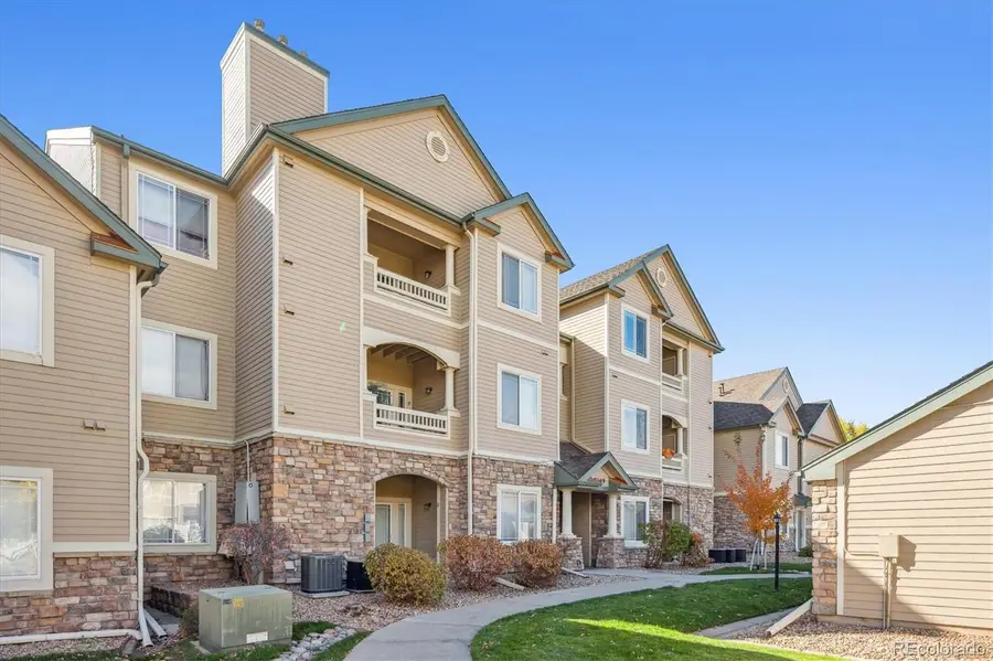 8369 S Independence Circle #305, Littleton, CO 80128 - #3