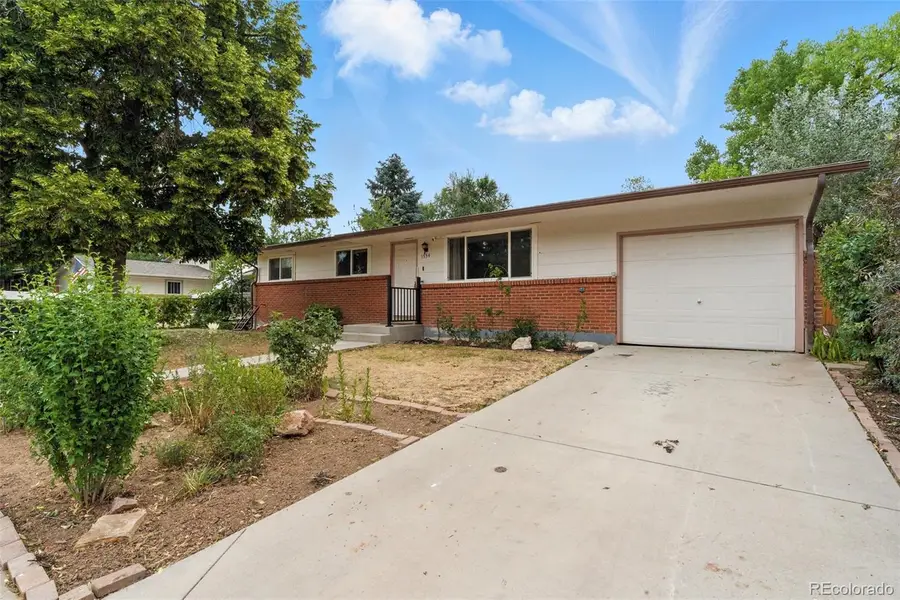 1534 Mount Evans Drive, Longmont, CO 80504 - Image #2