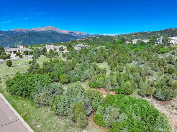 3585 Twisted Oak Circle, Colorado Springs, CO 80904