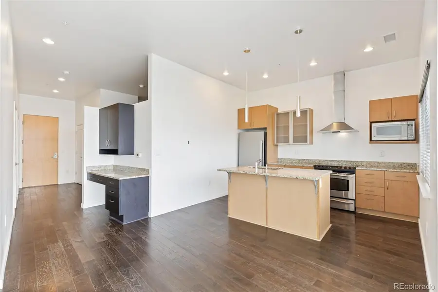 2958 Syracuse #416, Denver, CO 80238 - #2