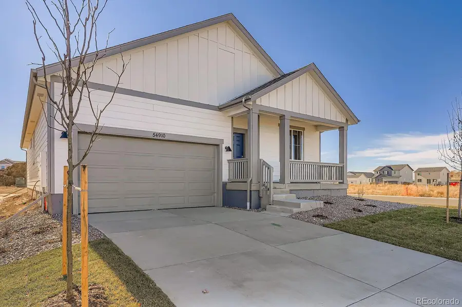 54910 E 28th Place, Strasburg, CO 80136 - #3