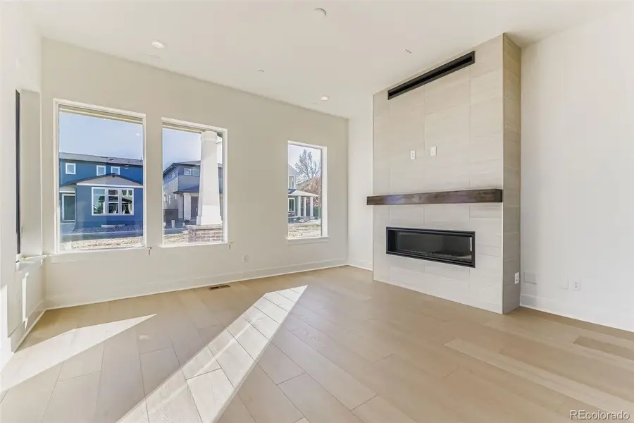 612 Apex Street, Erie, CO 80516 - Image #2