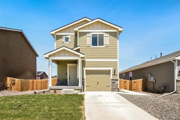 47401 Lily Avenue, Bennett, CO 80102