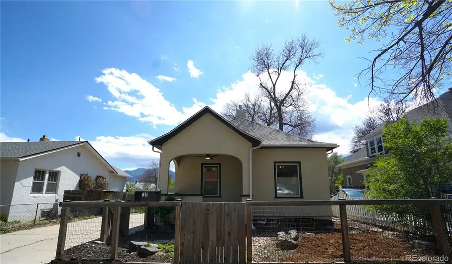 911 W Pikes Peak Avenue, Colorado Springs, CO 80905 - #2