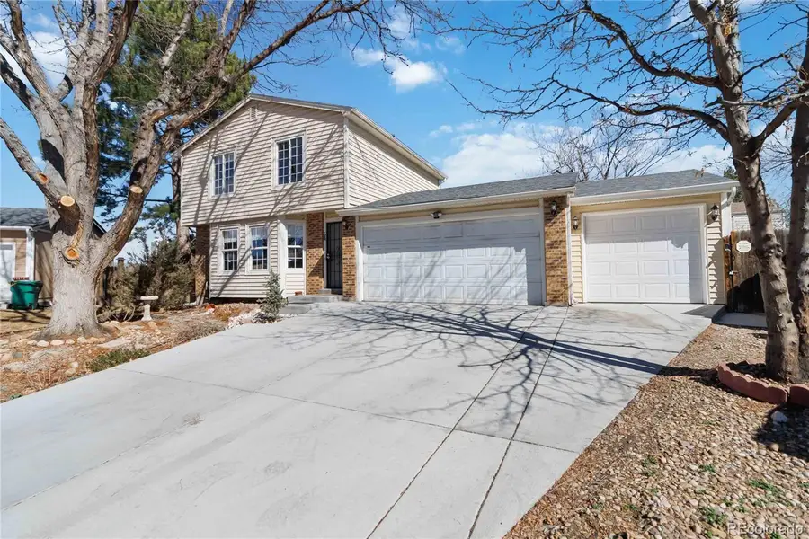 64 Macon Street, Aurora, CO 80010 - #3