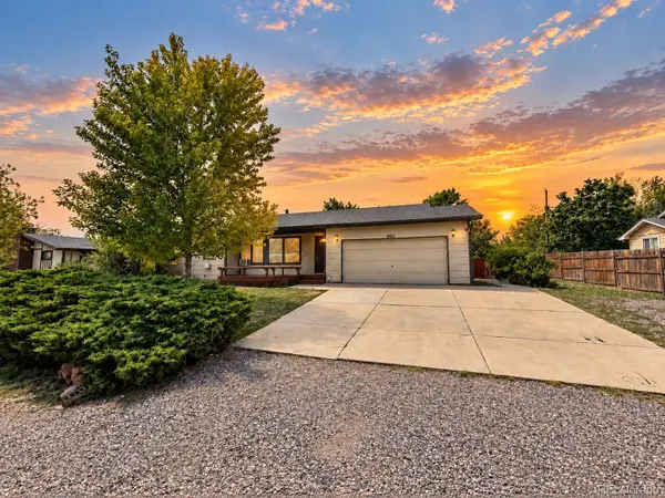 8905 S Brentwood Street, Littleton, CO 80128