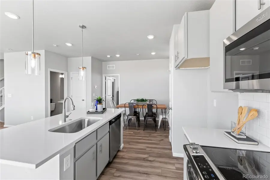 46593 Sunflower Lane, Bennett, CO 80102 - Image #2