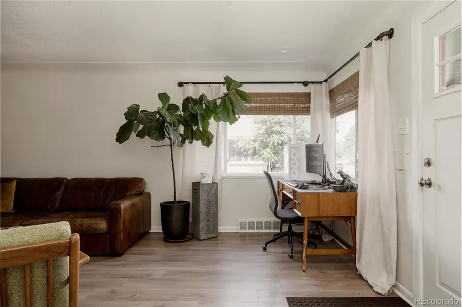 3233 Jasmine, Denver, CO 80207 - #3
