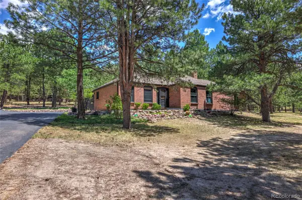 19095 White Fawn Drive, Monument, CO 80132