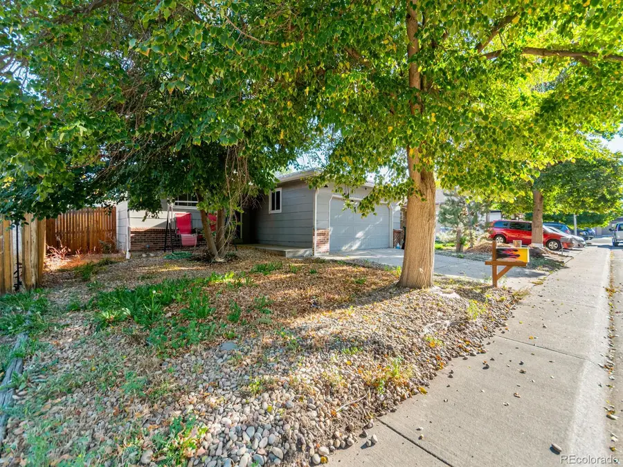 1662 Biscay Circle, Aurora, CO 80011 - Image #2