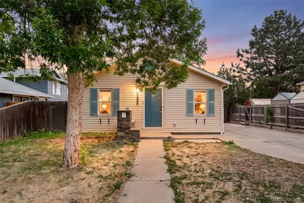 206 N 10th Avenue, Brighton, CO 80601