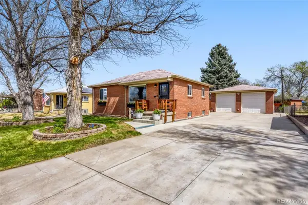 2568 S Zurich Court, Denver, CO 80219