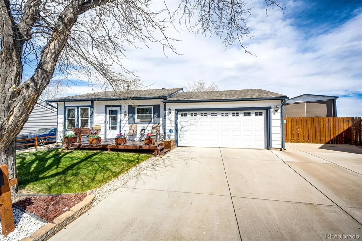 20571 E Coolidge Place, Aurora, CO 80011 - #1