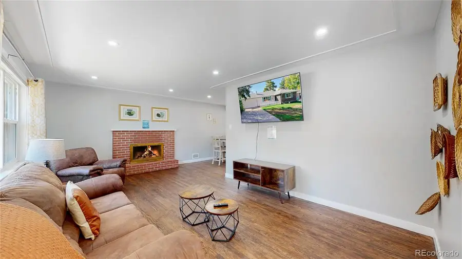 3067 S Holly Place, Denver, CO 80222 - #3
