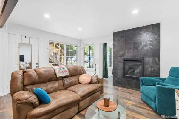 910 S Dahlia Street #A, Denver, CO 80246