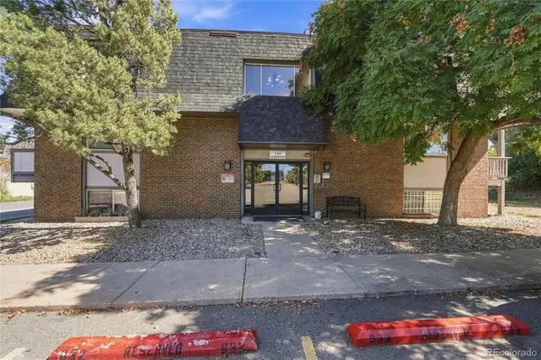130 E Highline #301, Centennial, CO 80122