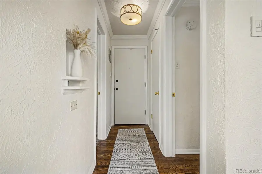 1190 Clermont Street #202, Denver, CO 80220 - #3