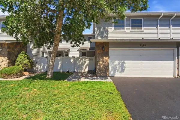 2528 S Vaughn Way #C, Aurora, CO 80014