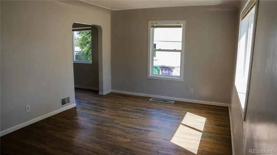 909 Meade, Denver, CO 80204 - #3