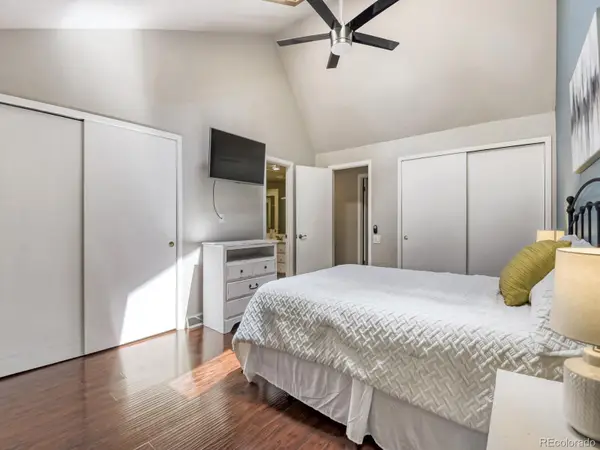 2884 S Oakland Circle, Aurora, CO 80014