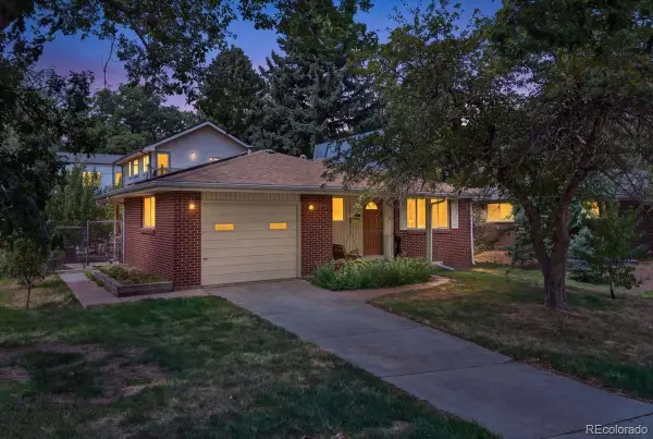 2006 Arapahoe Street, Golden, CO 80401