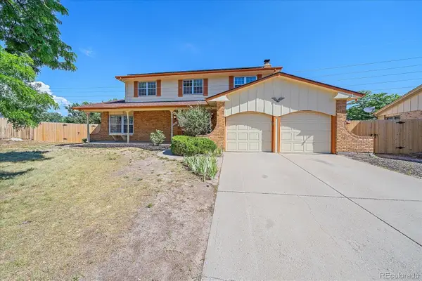 1923 S Newark Way, Aurora, CO 80014