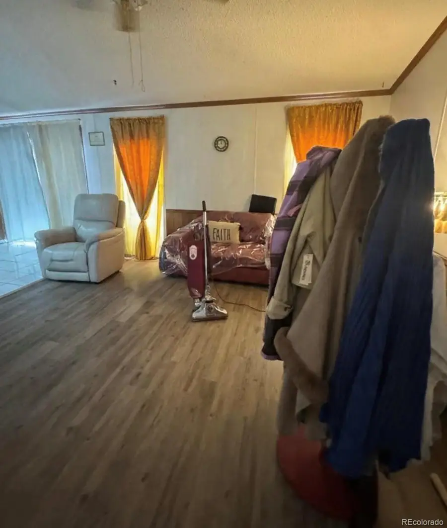 1801 W 92nd Avenue, Federal Heights, CO 80260 - Image #3