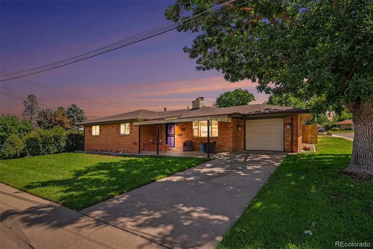 645 S Washington Circle, Englewood, CO 80113 - #1