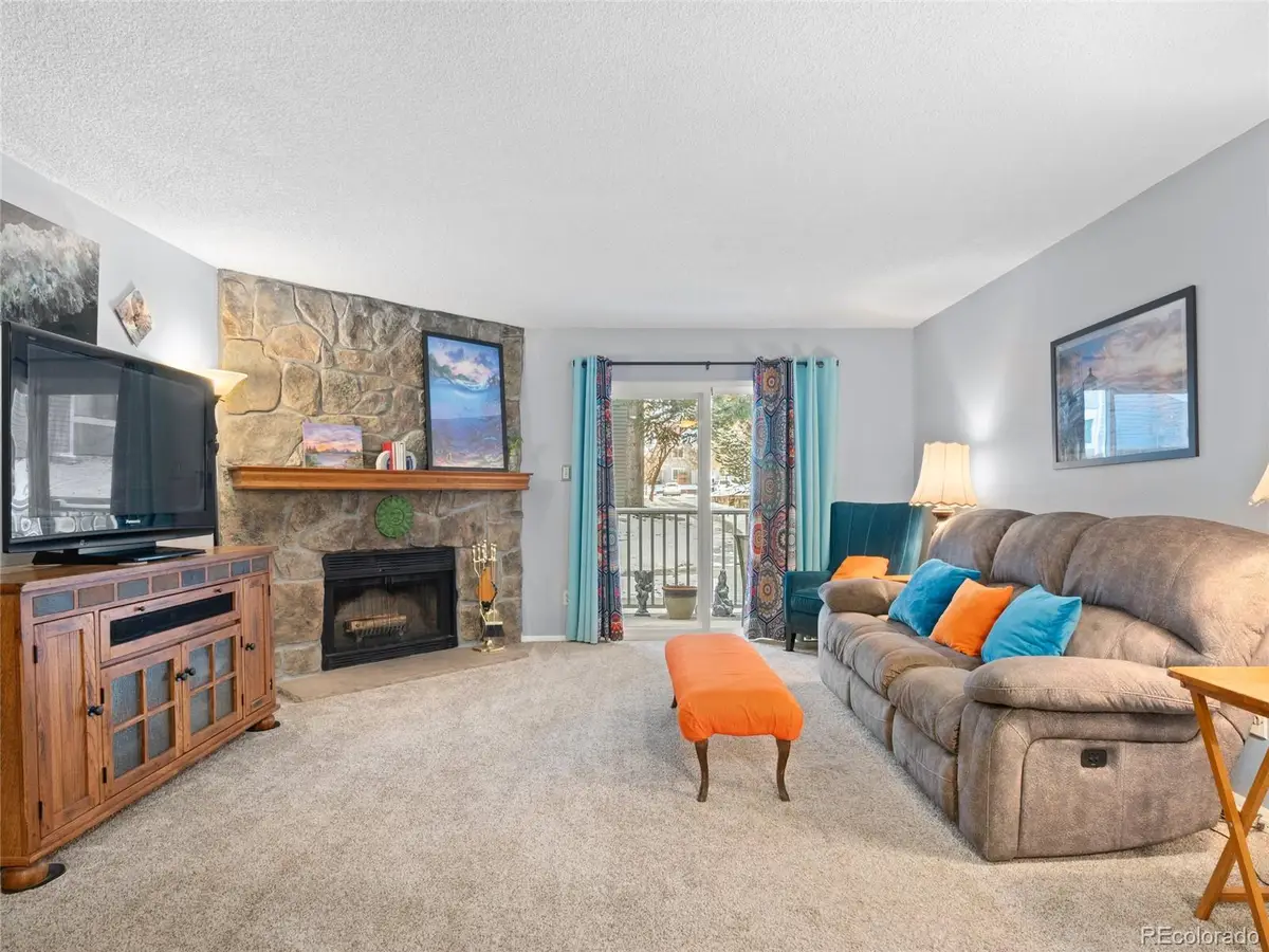 902 S Walden Street #102, Aurora, CO 80017 - Image #1