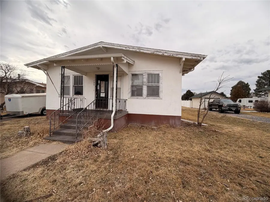 125 S Miller Avenue, Haxtun, CO 80731 - #2