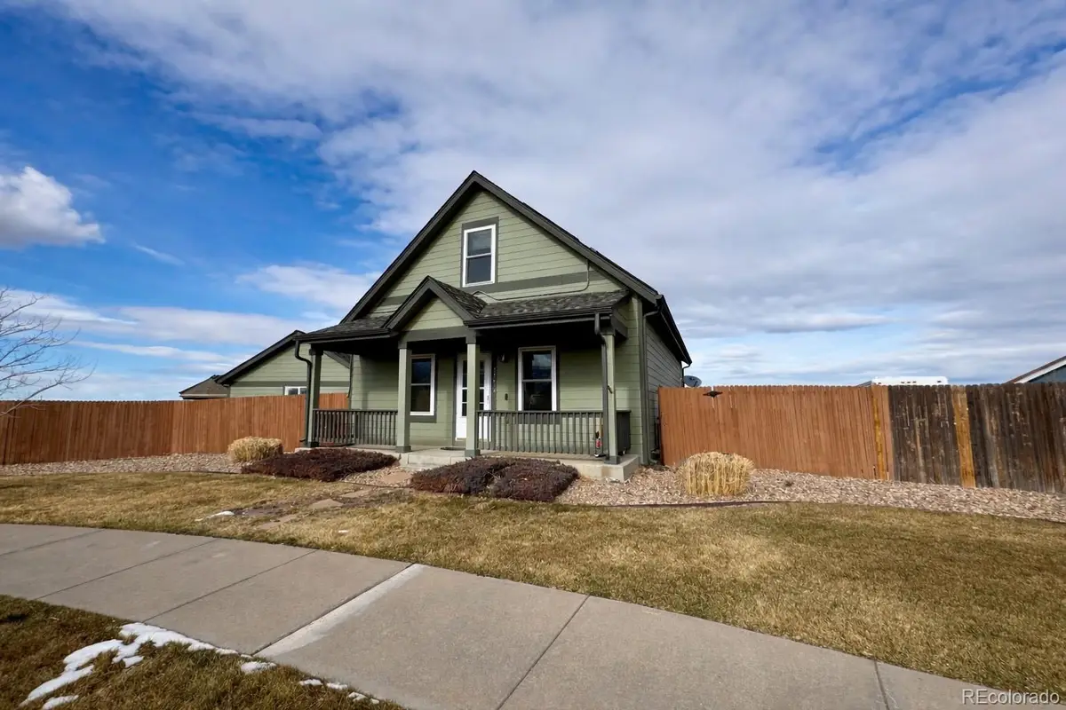 55699 E 31st Avenue, Strasburg, CO 80136 - #1