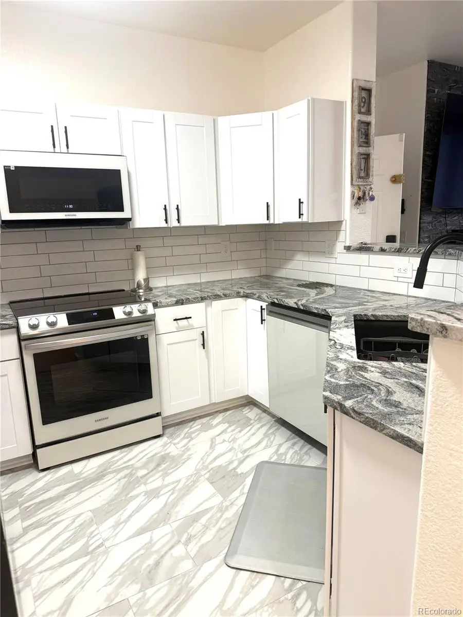 1691 W Canal Circle #1115, Littleton, CO 80120 - #2