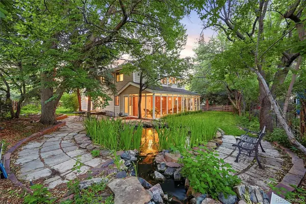 3056 E Hinsdale Avenue, Centennial, CO 80122