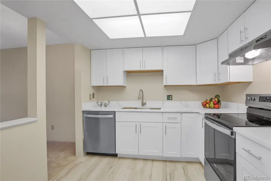 13691 E Marina Drive #208, Aurora, CO 80014 - Image #2