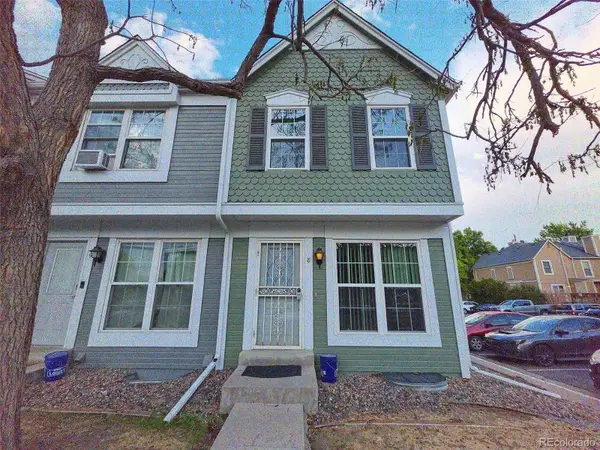 1699 S Trenton Street #8, Denver, CO 80231