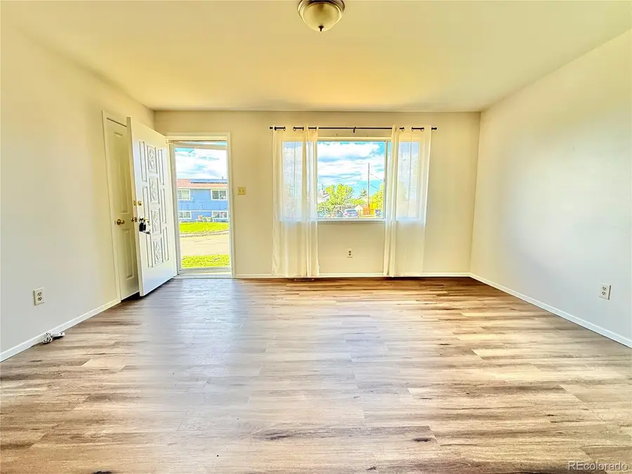 521 W 78th Place, Sherrelwood, CO 80221 - Image #3